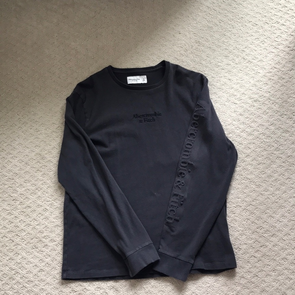 A and F long sleeve